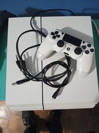 Vendo PS4 por no usarla