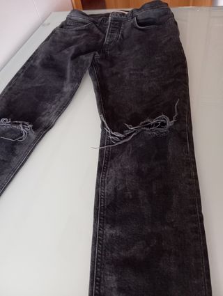 Pantalon vaquero chico negro 