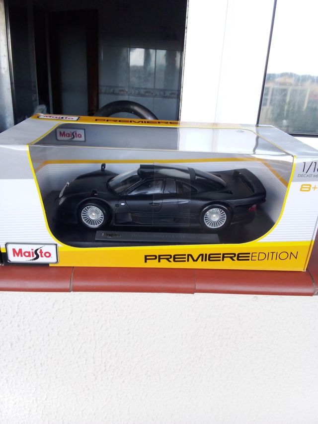 Mercedes Benz clk-gtr