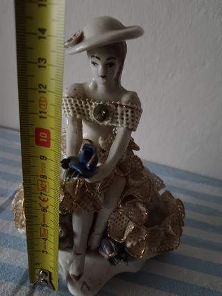 Statuetta dama in porce vintage