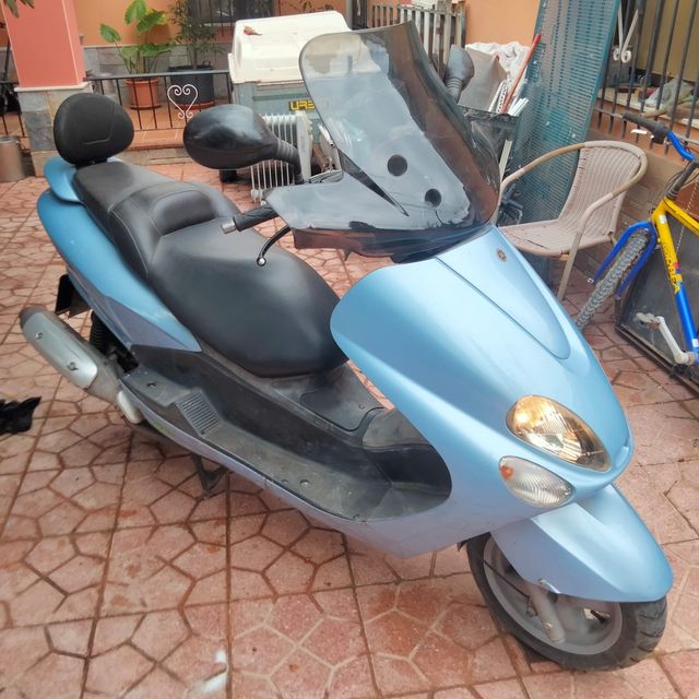 MOTO YAMAHA MAJESTY 125cc