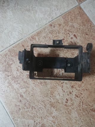 Soporte batería Suzuki Gs500 