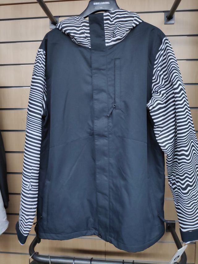 Chaqueta Snow Hombre L VOLCOM negra