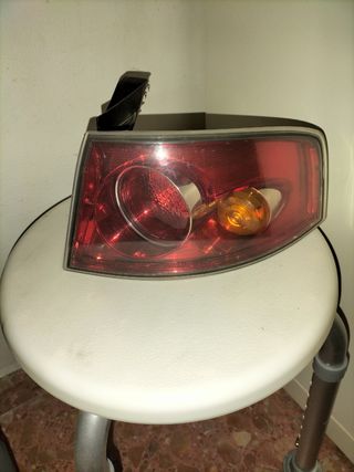 Piloto trasero