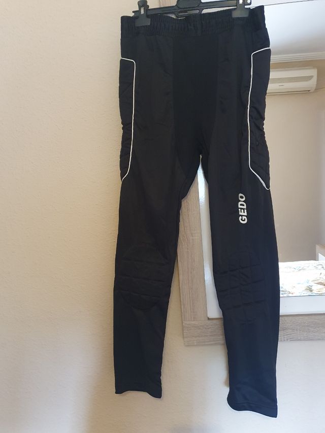 Pantalón con acolchado lateral Gedo