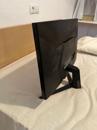 Monitor LG 246050F-B UltraGear 165hz 1ms