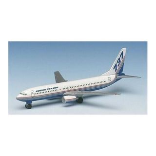 BOEING 737-800 HERPA 1/500 HERPA 511070 1/500 M
