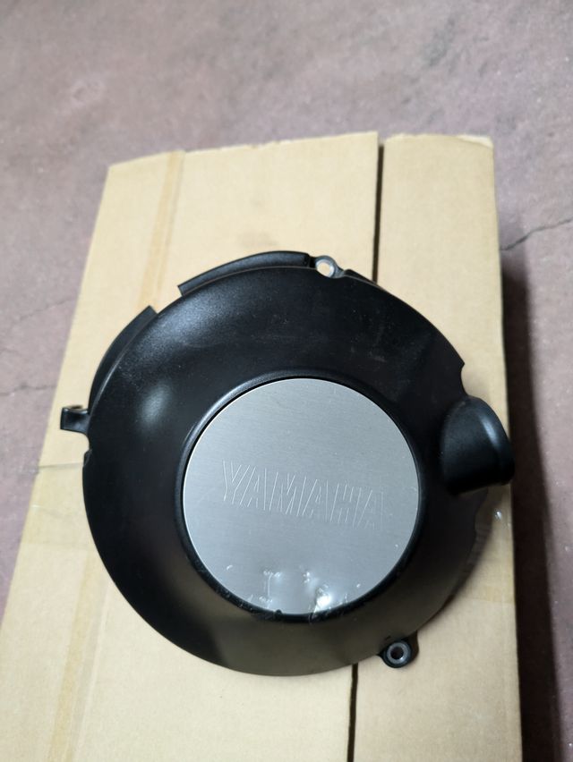 Cubierta Tapa embrague Yamaha XSR900
