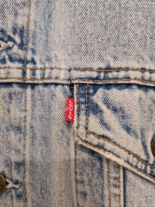 Cazadora vaquera Levi's. Años 90