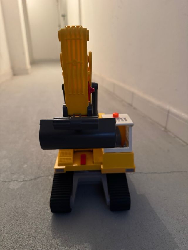 Excavadora de playmovil