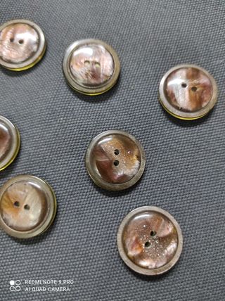 Set 7 bottoni 