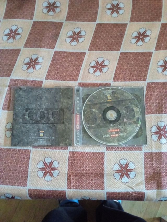 CD CAIGA QUIEN CAIGA