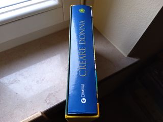 Creare Donna libro con cofanetto