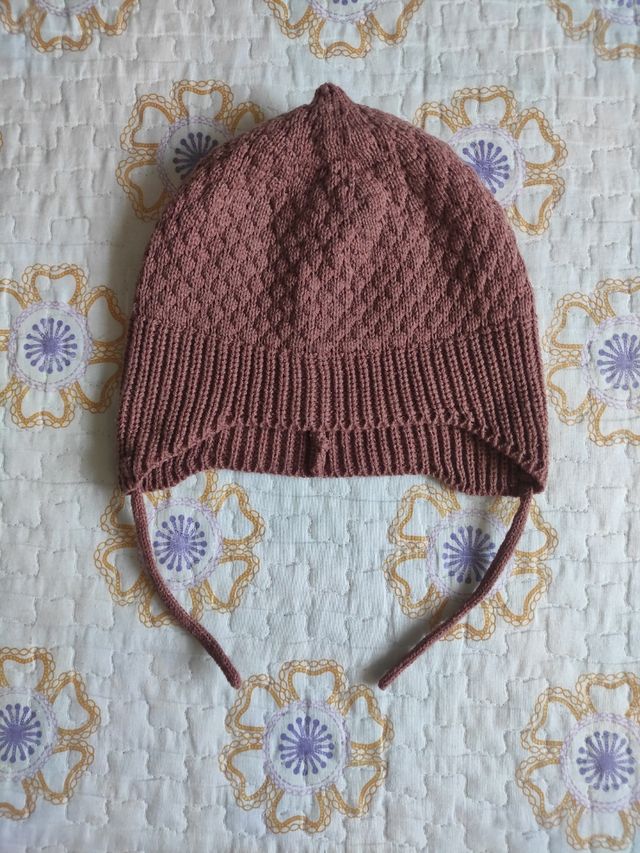 Gorro punto bebé 48 centimetros Zara