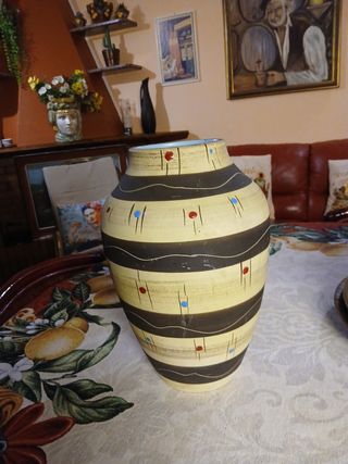 Vaso in ceramica