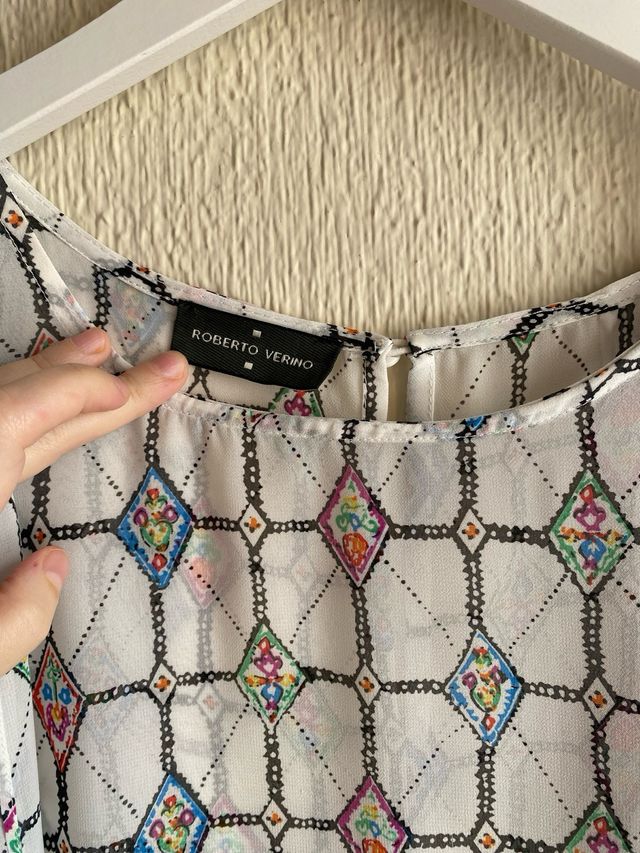 Blusa estampada - roberto verino