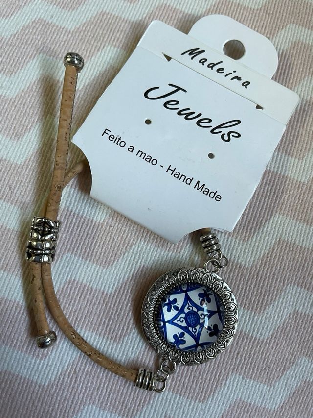 Pulsera hecha a mano Madeira