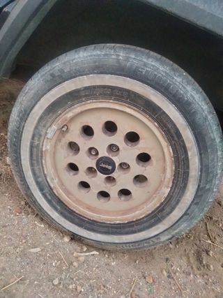 Llantas Jeep Cherokee 