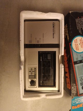 BANDAI Packri Monster 