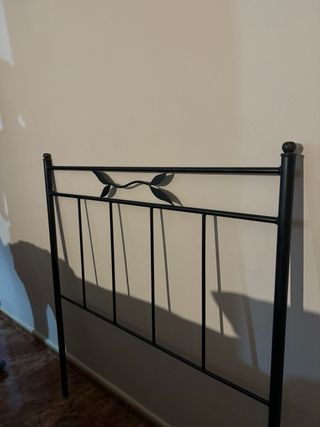 Cabecero de forja