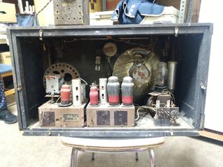 Radio antigua para restaurar