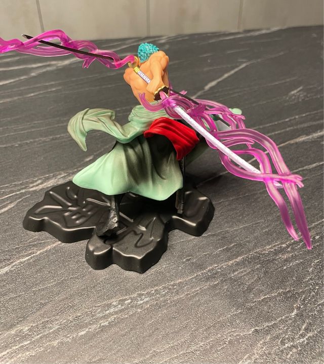 Action figure Roronoa Zoro One Piece