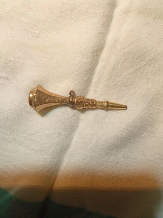 Antigua llave de tija de reloj