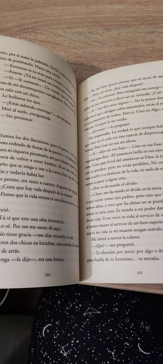 Libro bajo la misma estrella