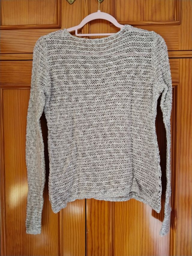Jersey gris y blanco 🤍🩶