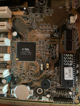 Placa Base Shuttle AK11 Versión 3.2 AMD Socket A