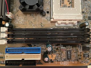 Placa Base Shuttle AK11 Versión 3.2 AMD Socket A