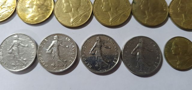 24 MOEDAS FRANCESAS