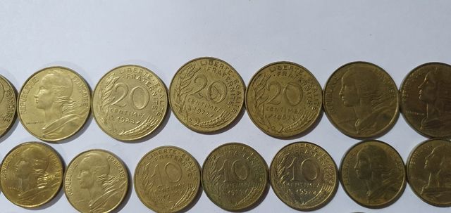 24 MOEDAS FRANCESAS