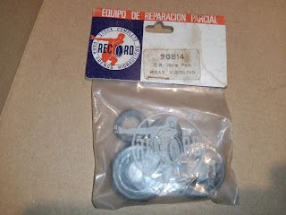 PIEZAS Y RECAMBIOS VARIOS DE CLASICOS SEAT (6)