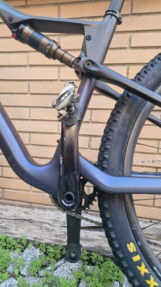 Bicicleta Oiz M-pro 2023 talla M. Carbon raw.