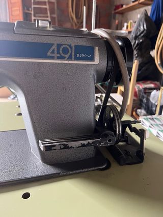 Maquina de coser industrial