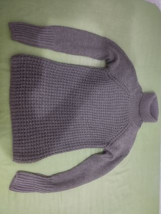 Jersey talla L NUEVO gris