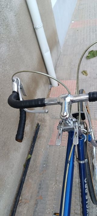 Bicicleta carretera antigua