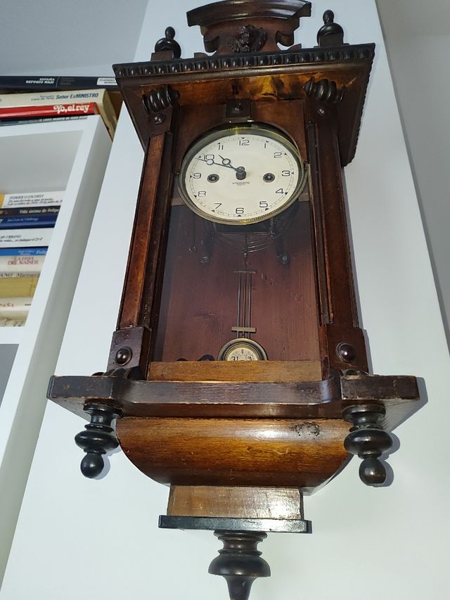 Reloj pared antiguo Spacematic