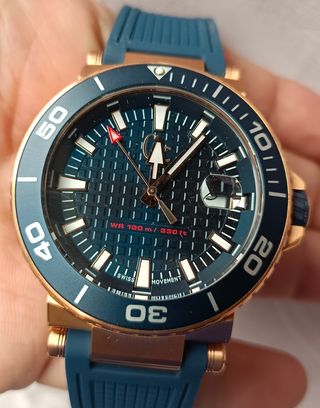 RELLOTGE GUESS COLLECTION DE QUARS, NOU 
