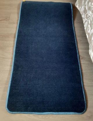 Alfombrilla Azulón marino 100x49cm