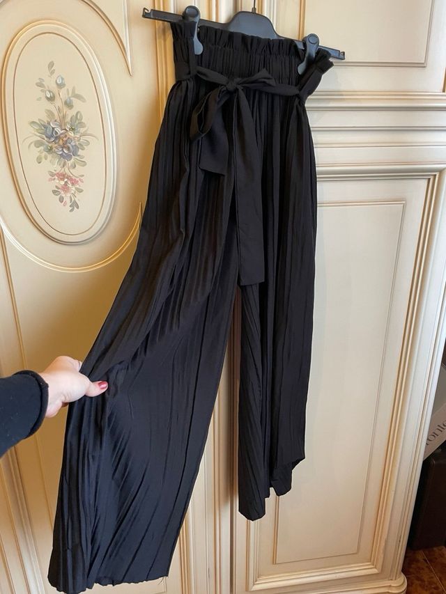 Pantaloni plissettato