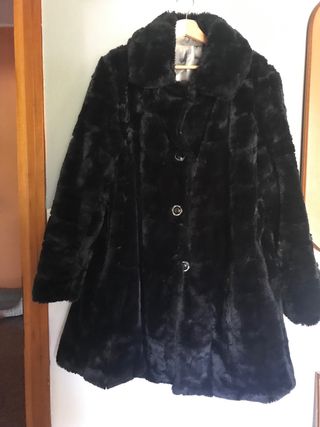 Pelliccia ecologica douplefax molto bella