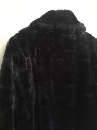 Pelliccia ecologica douplefax molto bella