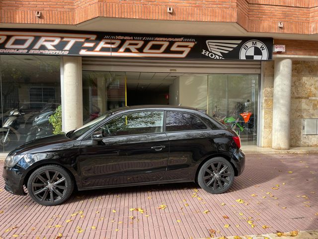 Audi A1 1.6 TDI AMBITION