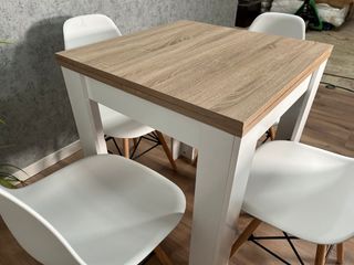 ¡NUEVA! MESA EXTENSIBLE + 4 SILLAS *FEROE*