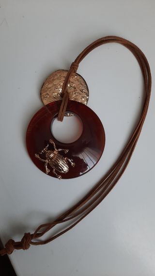 Colgante bisutería, largo.