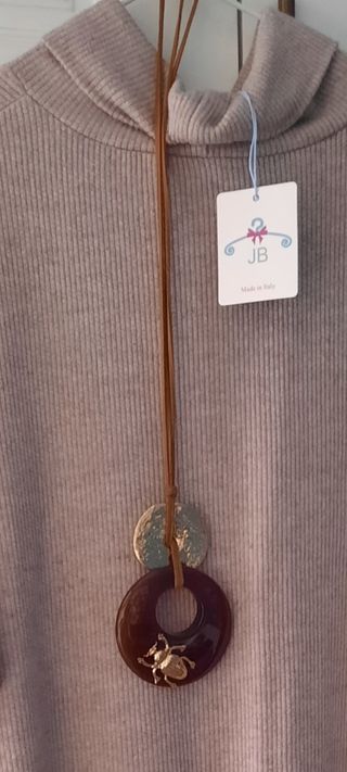 Colgante bisutería, largo.