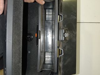 Guantera Volkswagen Passat b6