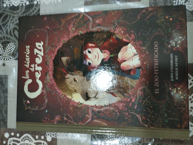 Los Diarios de Cereza El zoo Petrificado